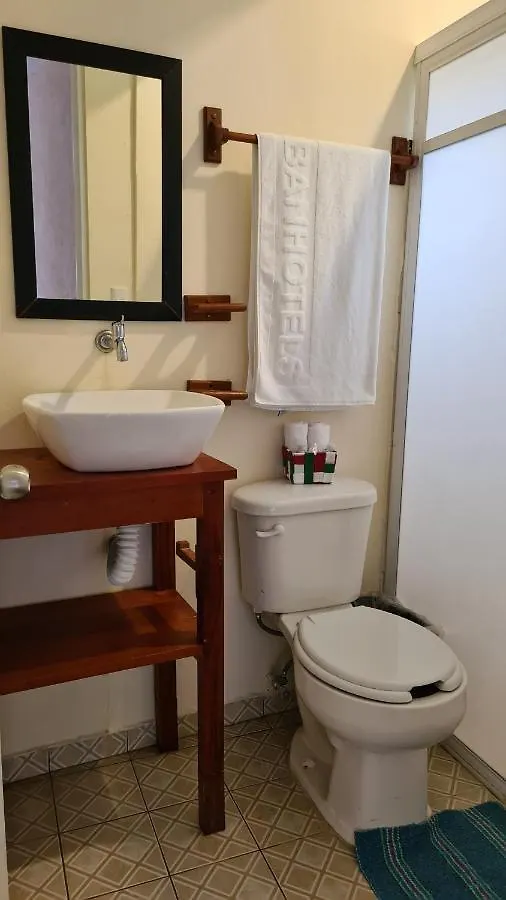 Hotel Machos Mahahual 3*,  México