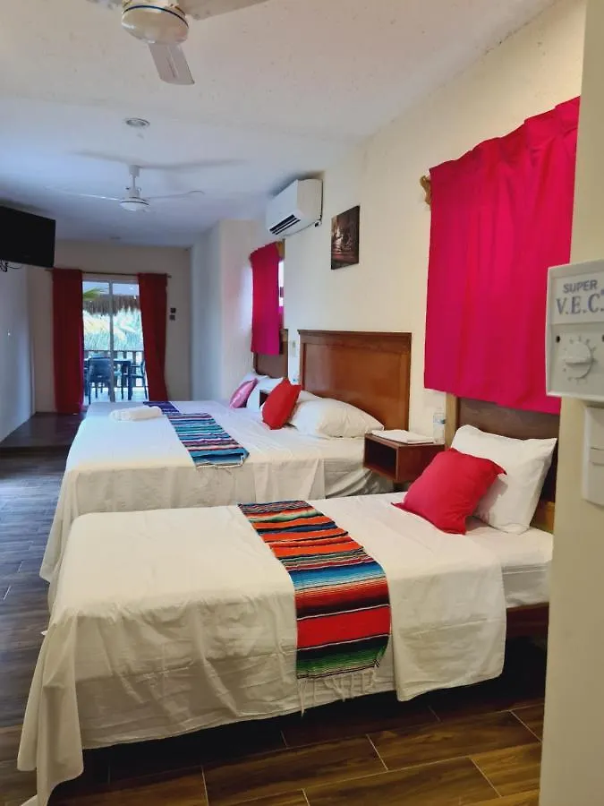 Hotel Machos Mahahual