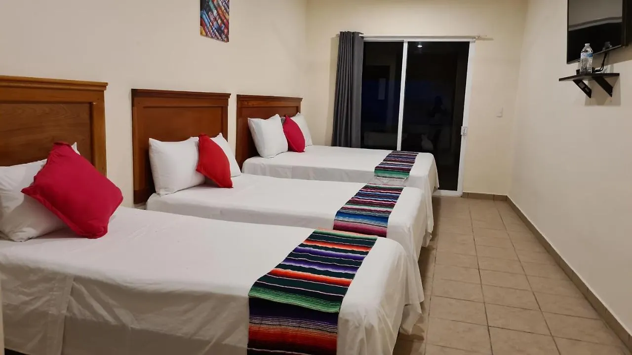 Hotel Machos Mahahual