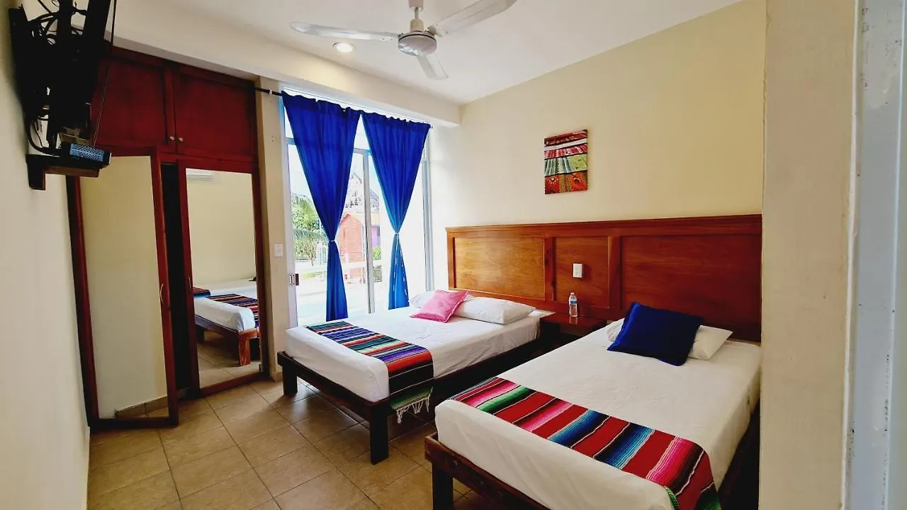 Hotel Machos Mahahual