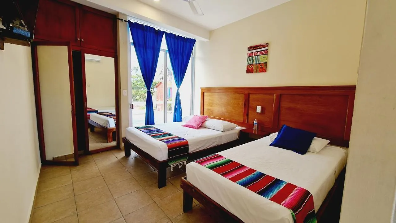 Hotel Machos Mahahual