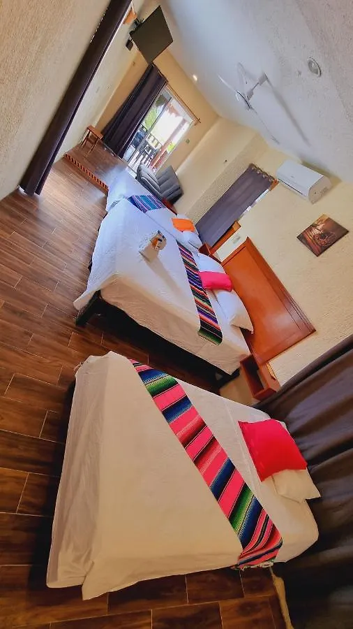 Hotel Machos Mahahual