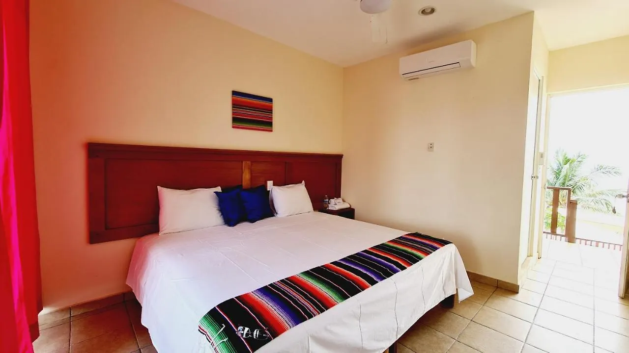 ***  Hotel Machos 玛哈威 墨西哥